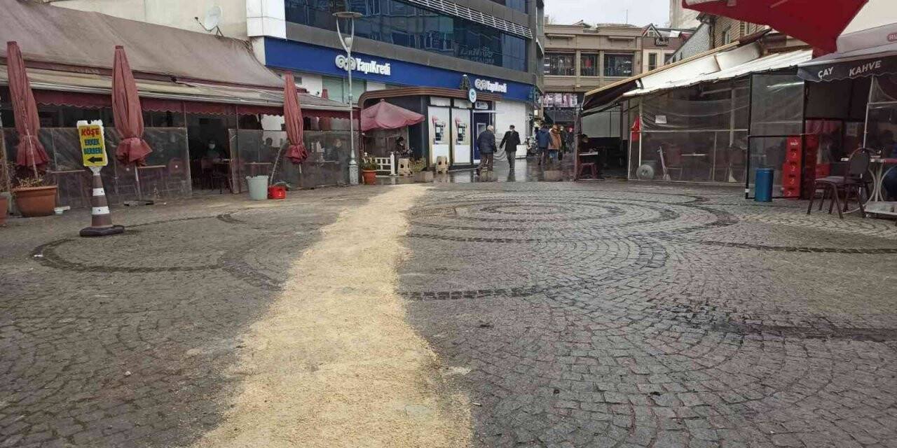 Tepkiye neden olan o zemin düzeltildi