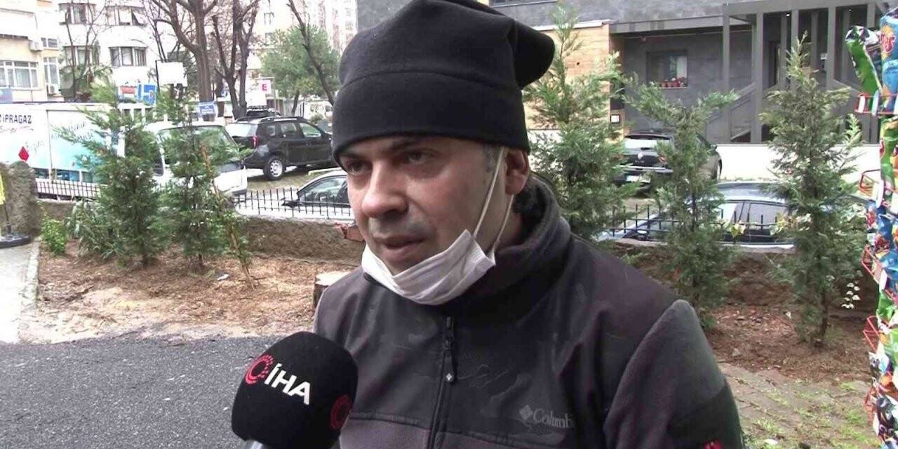 Kadıköy’de zeminin çökmesi ile çukura düşen dükkan sahibi: "30 dakika çukurda kaldım"