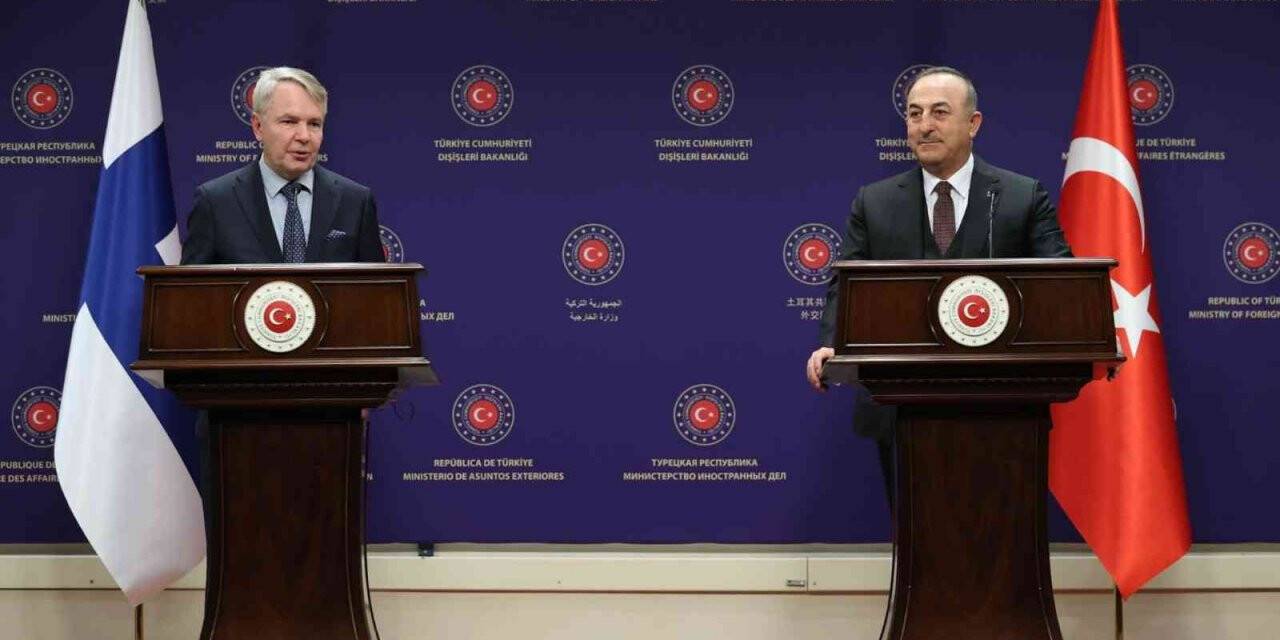 Bakan Çavuşoğlu: ”Yunanistan kadar Avrupa Birliği’nin de suçu var”