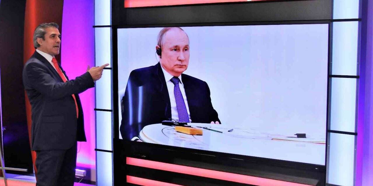 Beden dili uzmanı, ‘Putin, Macron’ görüşmesini değerlendirdi