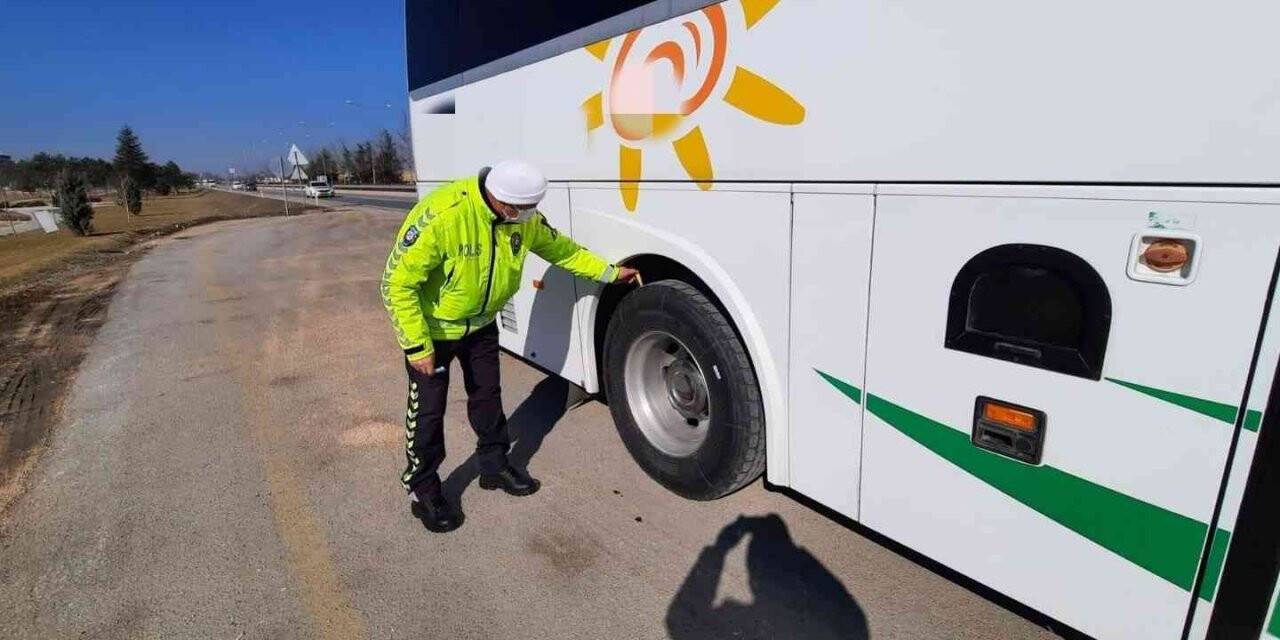Yolcu taşıyan araçlarda kış lastiği ve emniyet kemeri denetimi