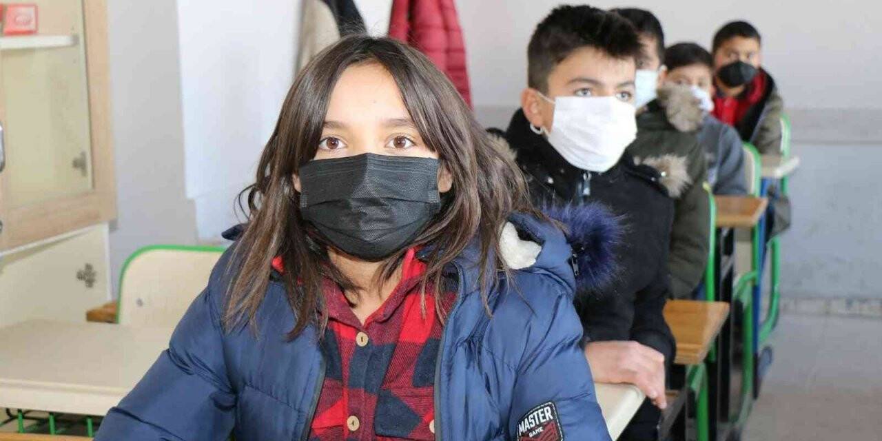 Sivas’ta derslik başına 16 öğrenci düşüyor