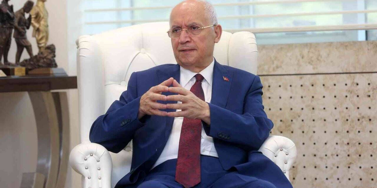 Yenimahalle’de zamana yenik düşen cami ve cemevi yenileniyor