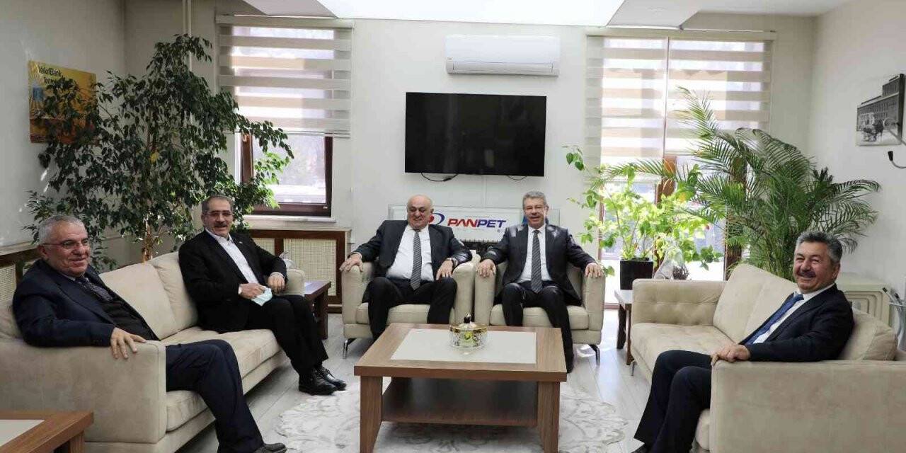 Erkoyuncu’dan Başkan Akay’a ziyaret