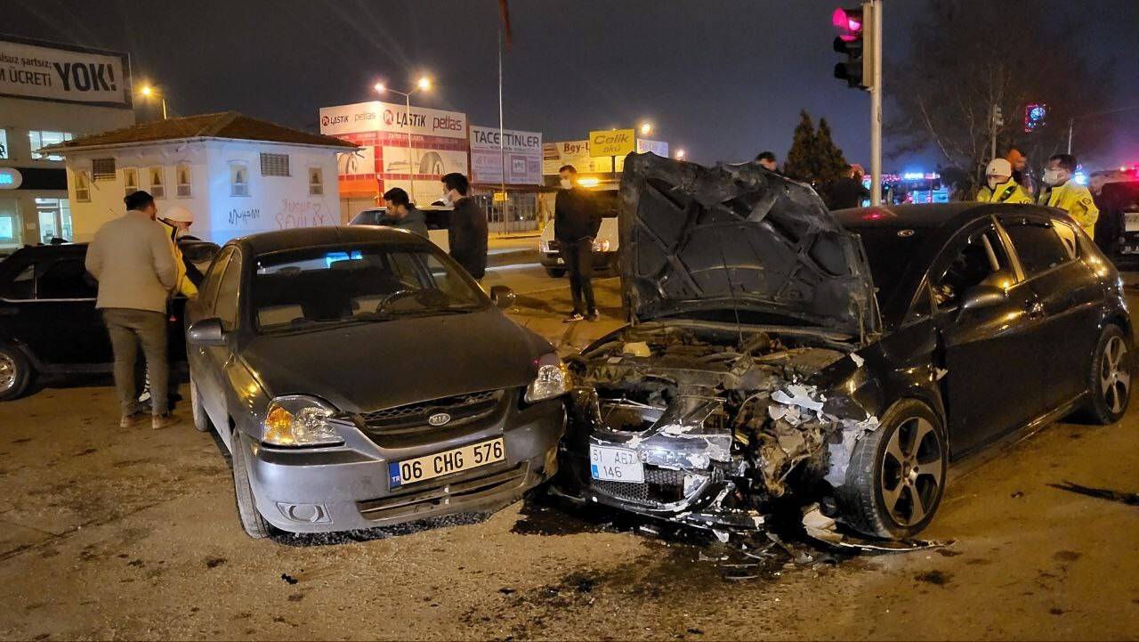 Kayseri’de zincirleme kaza: 1 yaralı