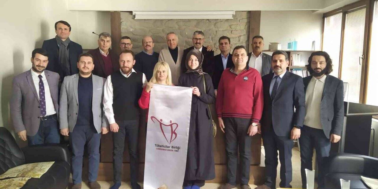 Tüketiciler Birliği’nde Mahmut Şahin güven tazeledi