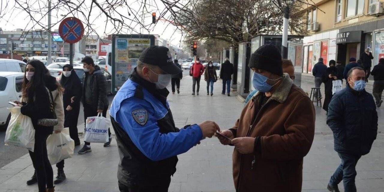 Erzincan polisi iletişim yolu ile dolandırıcılığa ve hırsızlara karşı vatandaşları uyardı
