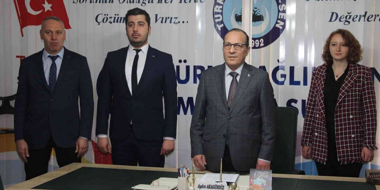 Sağlık çalışanları haklarında iyileştirme istiyor