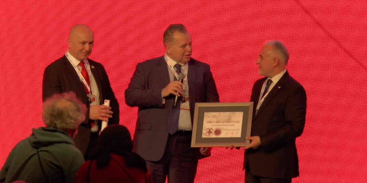 Türk Kızılay’ın ev sahipliğinde "Uluslararası Afet ve İnsani Yardım Lojistiği Kongresi" başladı