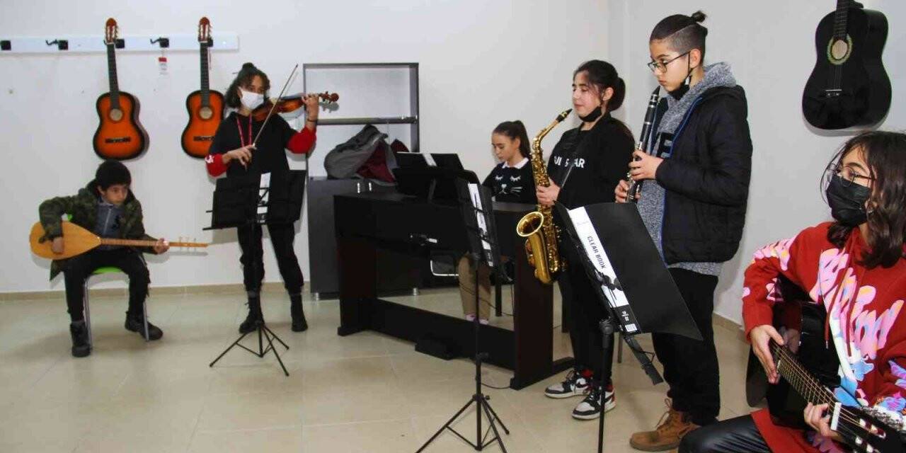 Başkan Ertürk; “Daha aydın bir gelecek inşa etmek bizim elimizde”