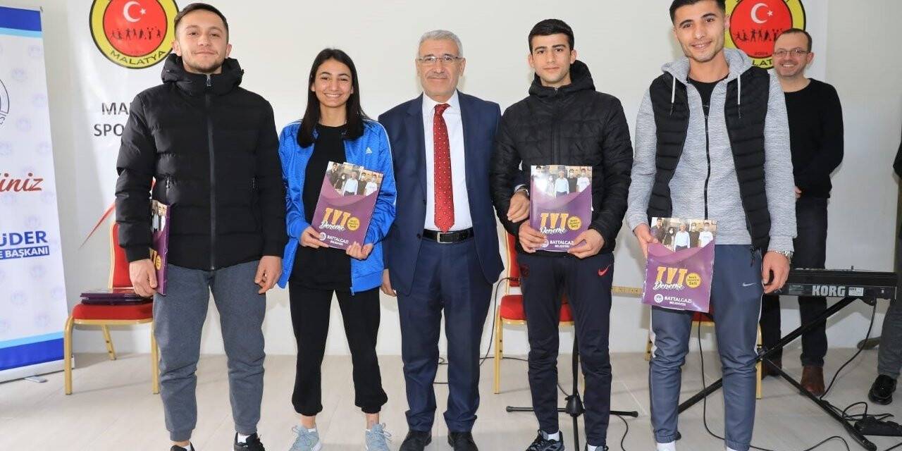 Battalgazi’deki öğrencilere sınav desteği devam ediyor