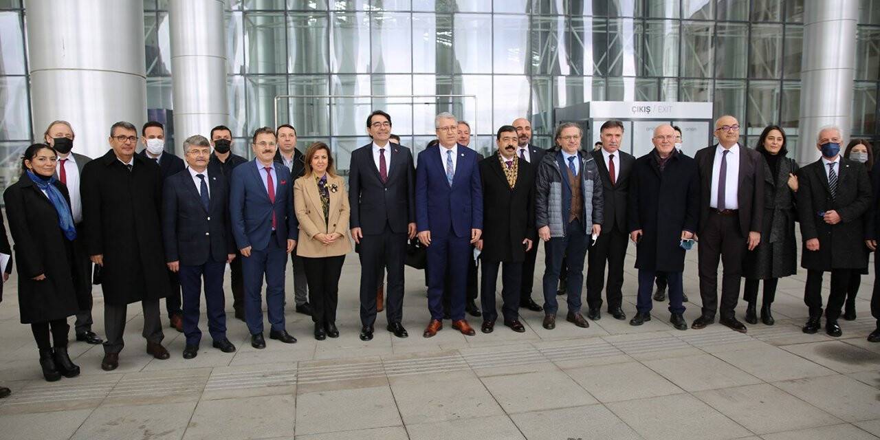 PAÜ öğrencileri ve mezunları kariyerlerini EGEKAF 22’de şekillendirecek