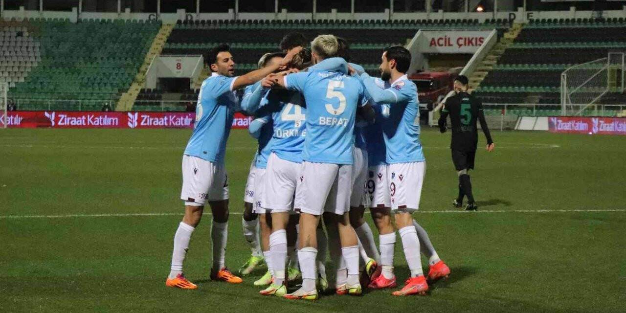 Ziraat Türkiye Kupası: Denizlispor: 0 - Trabzonspor: 1 (Maç devam ediyor)