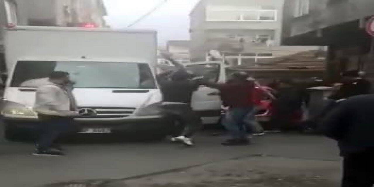 Ters şeritten geldiler, uyarılınca da öldüresiye darp ettiler