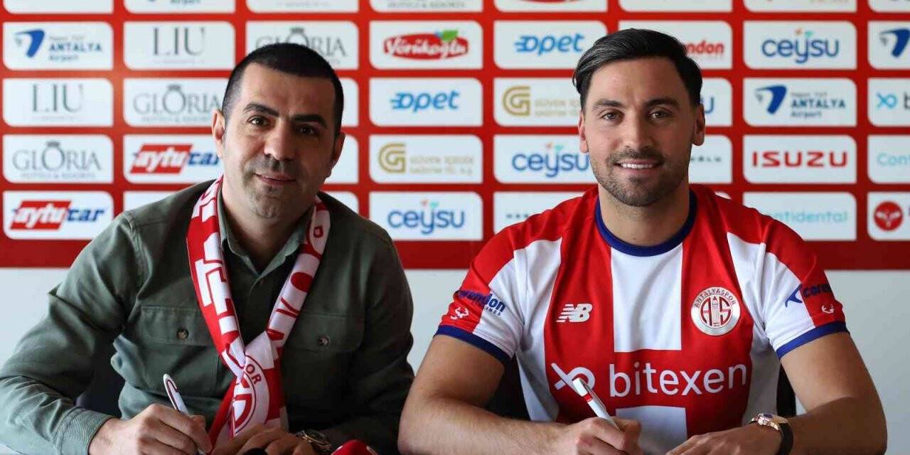 Antalyaspor, Sinan Gümüş için tören yaptı