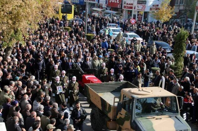 Üç ağabeyi Kıbrıs’ta, EOKA terör örgütünce şehit edilen Mustafa Necmi İlhan, TMT hakkındaki söylemleri eleştirdi
