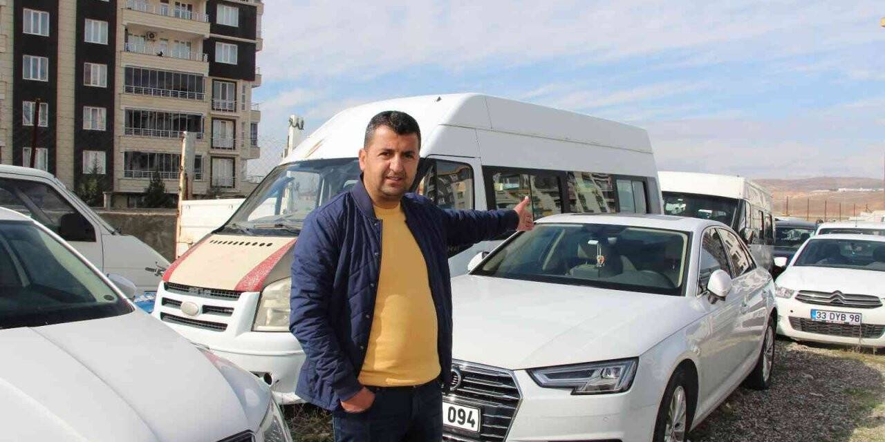 Hepsi çürümeye terk edildi, aralarında milyonluk araçlar var