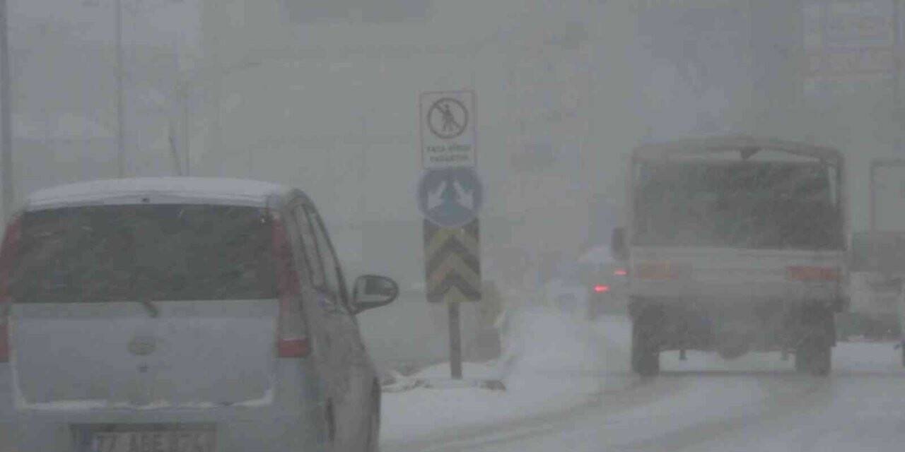 Aksaray’da kar ve tipi