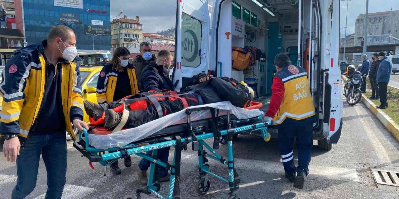Kaygan zemin kazaya neden oldu: 1 yaralı