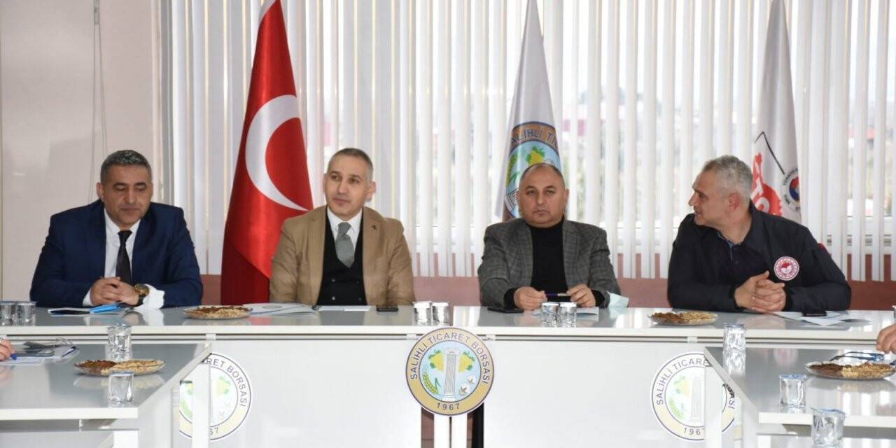 Salihli’de tarım sektörü değerlendirildi