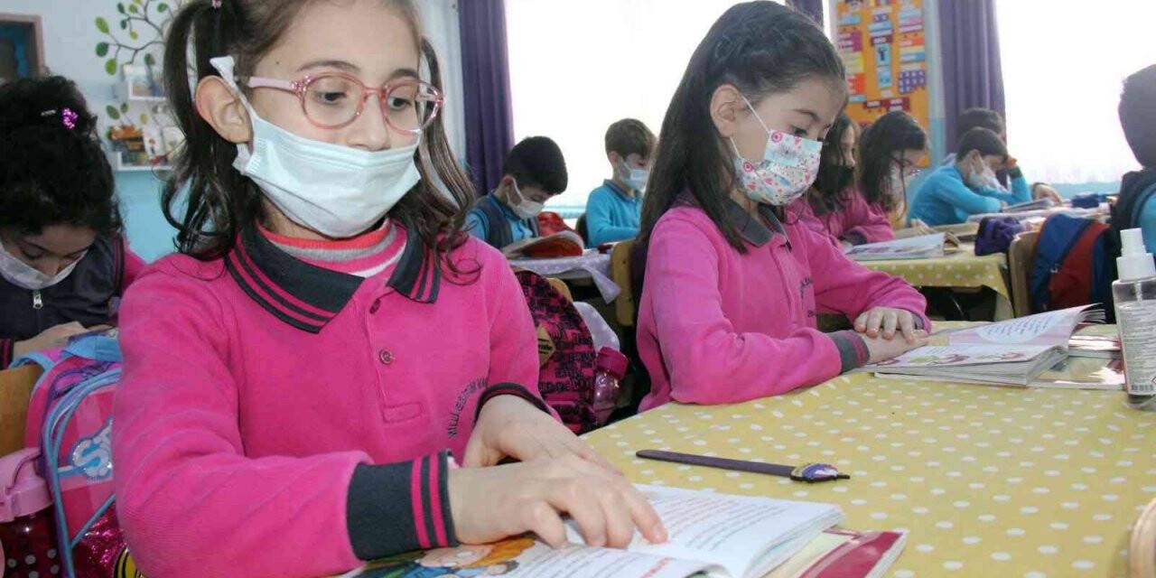 Vali amcaları onlara böyle örnek oldu