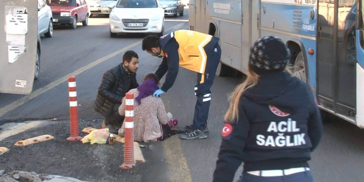 Ankara’da ambulans yayaya çarptı: 1 yaralı