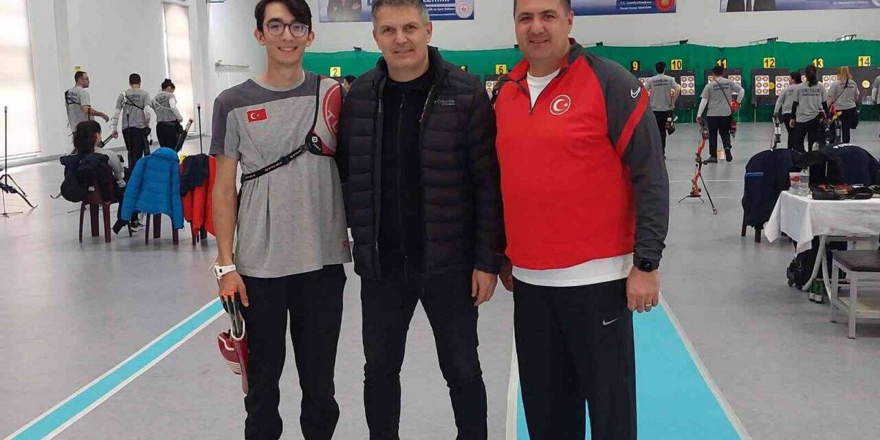 Mutlu Önal’dan milli takıma ziyaret