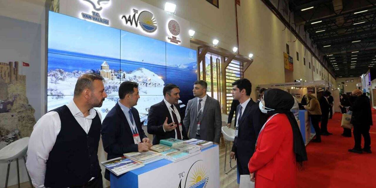 Van standına büyük ilgi