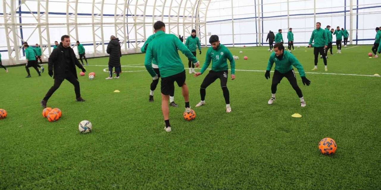 Sivas Belediyespor galibiyet parolası ile hazırlanıyor