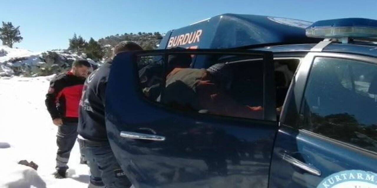 Bin 200 rakımda rahatsızlanan çobanın yardımına UMKE ve itfaiye yetişti