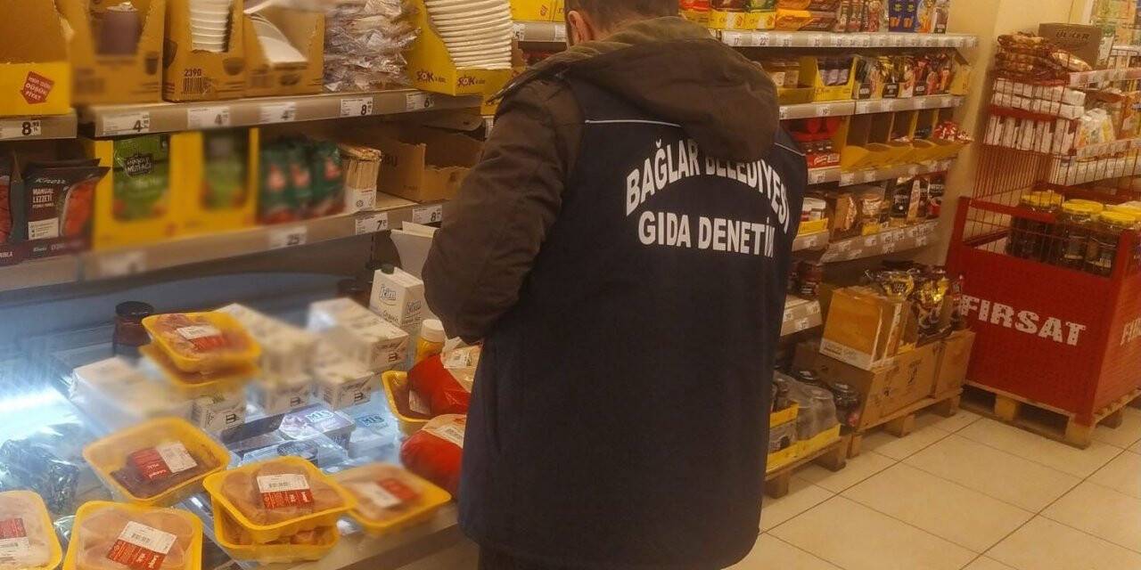 Bozulmuş gıdaları vatandaşa satacaklardı, belediye ekipleri yakaladı