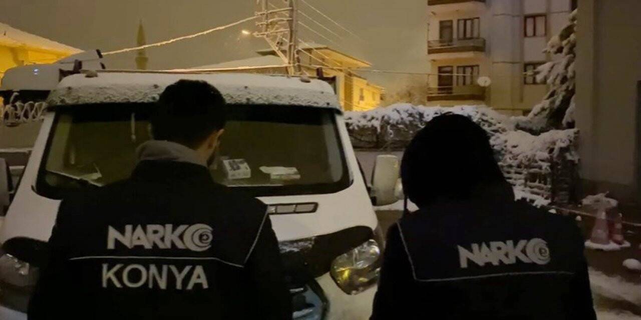 Şüphe üzerine durdurulan araçtan uyuşturucu çıktı