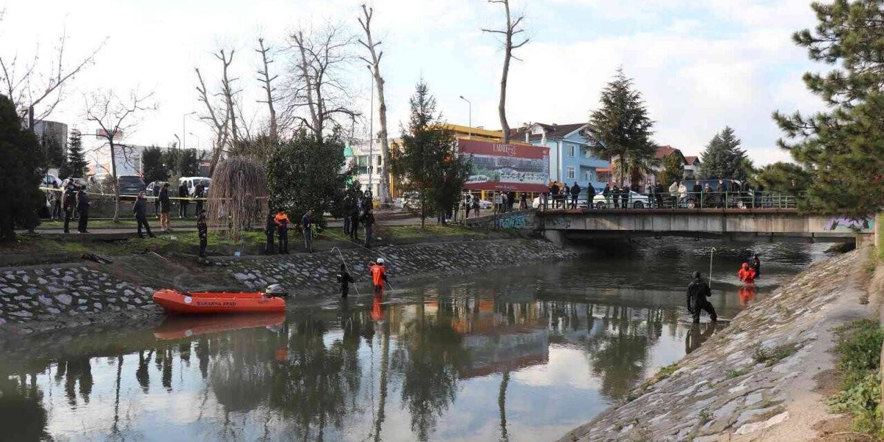 Kayıp olarak aranıyordu, cüzdanı ve telefonu dere kenarında bulundu