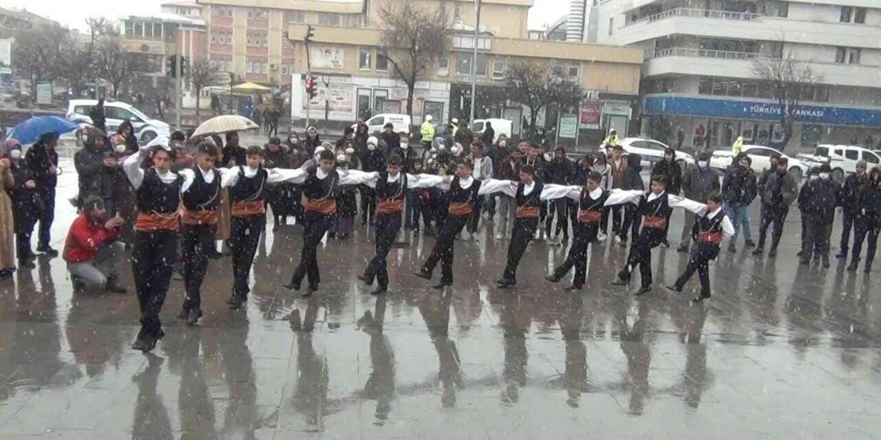 Erzincan Kültür ve Sanat Günleri devam ediyor