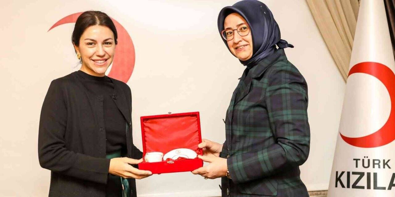 AK Parti İstanbul Teşkilatı’ndan İdlib’e yardım çağrısı