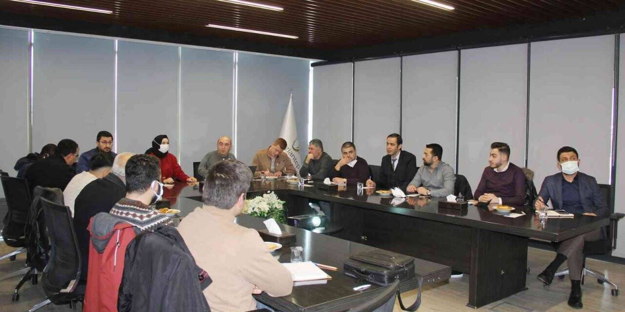 GTB akademi, dış ticarette müşteri bulma yöntemleri eğitimi düzenledi