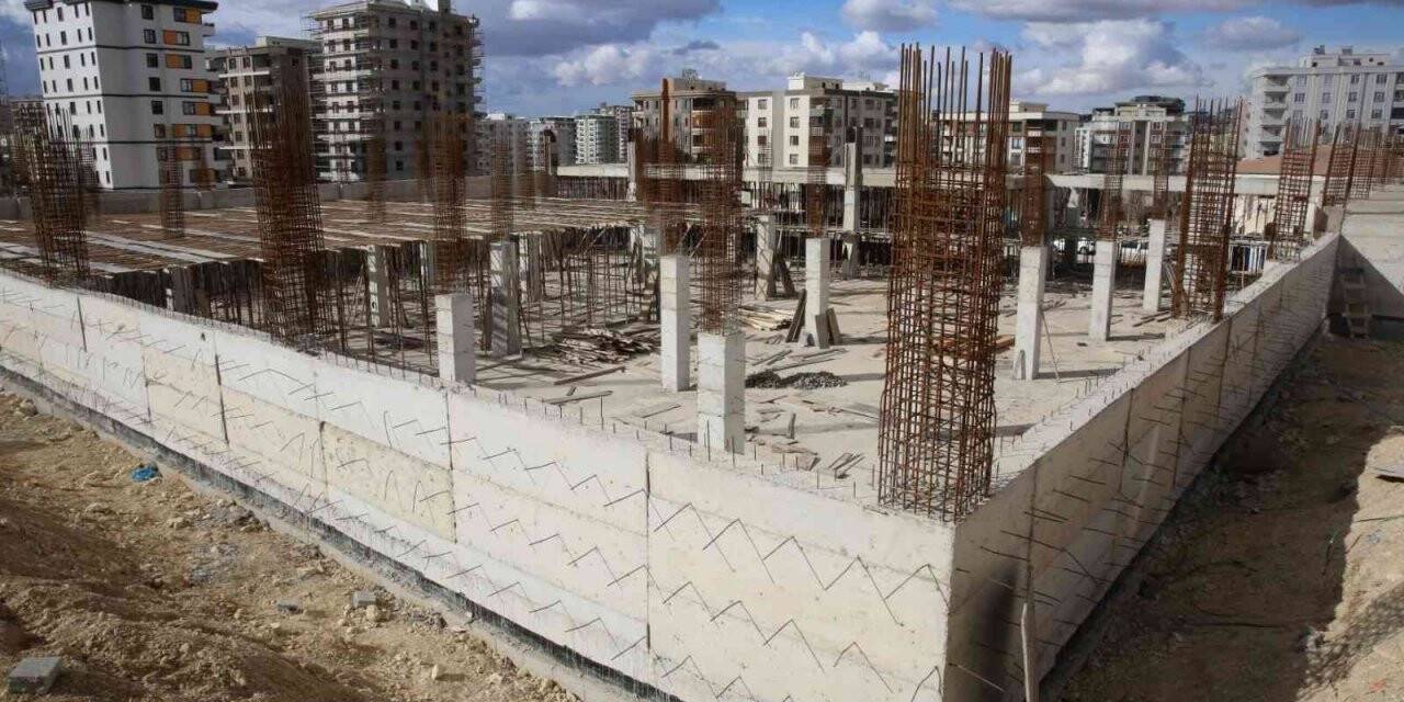 Narlıkuyu semt pazarı yükseliyor