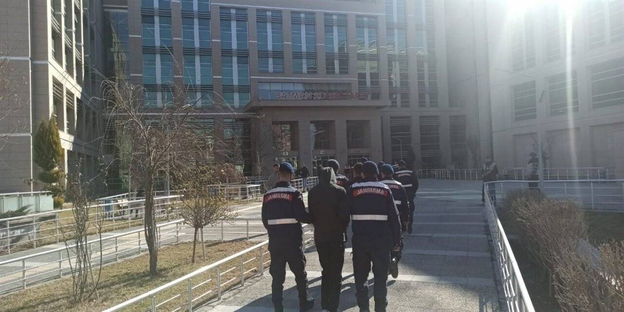 Batman’da 5 hırsızlıkta çalınan malzemeler hurdacıda çıktı: 3 kişi tutuklandı