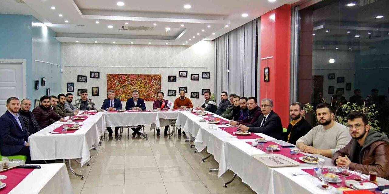 Başkan Bilal Saygılı, gençlerle buluştu