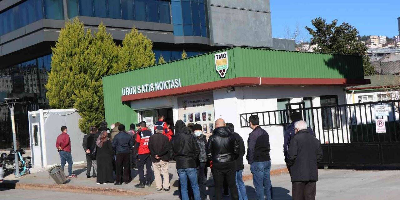 5 litrelik ayçiçek yağı 99 TL olan TMO’ya talep arttı