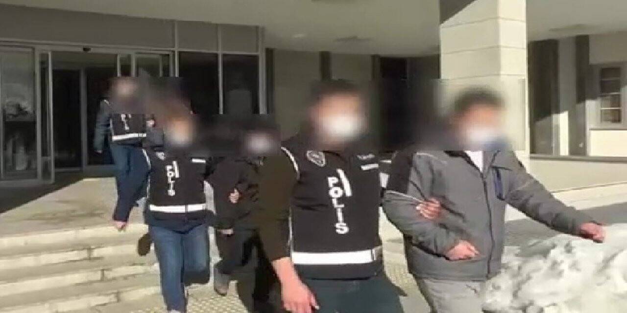 Van merkezli FETÖ operasyonu: 4 tutuklama