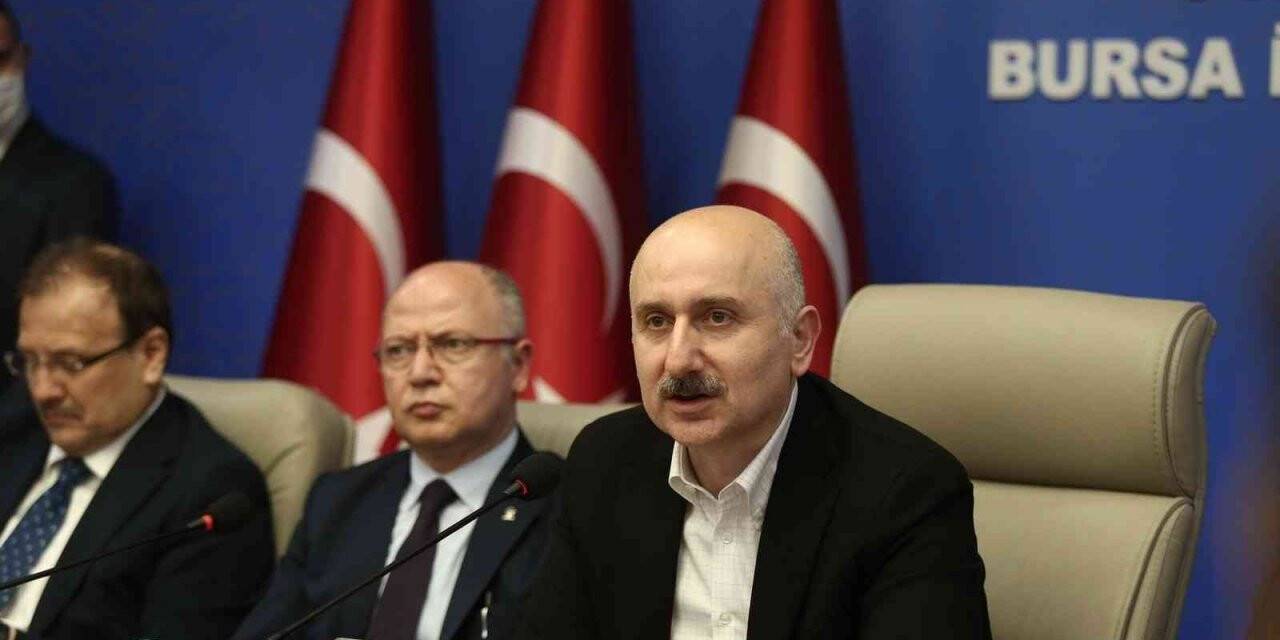 Bakan Karaismailoğlu: Halkımız suyu getirenle testiyi kıranları çok iyi biliyor