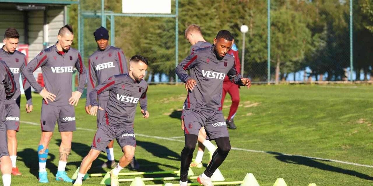 Trabzonspor’da Marek Hamsik takımla çalıştı