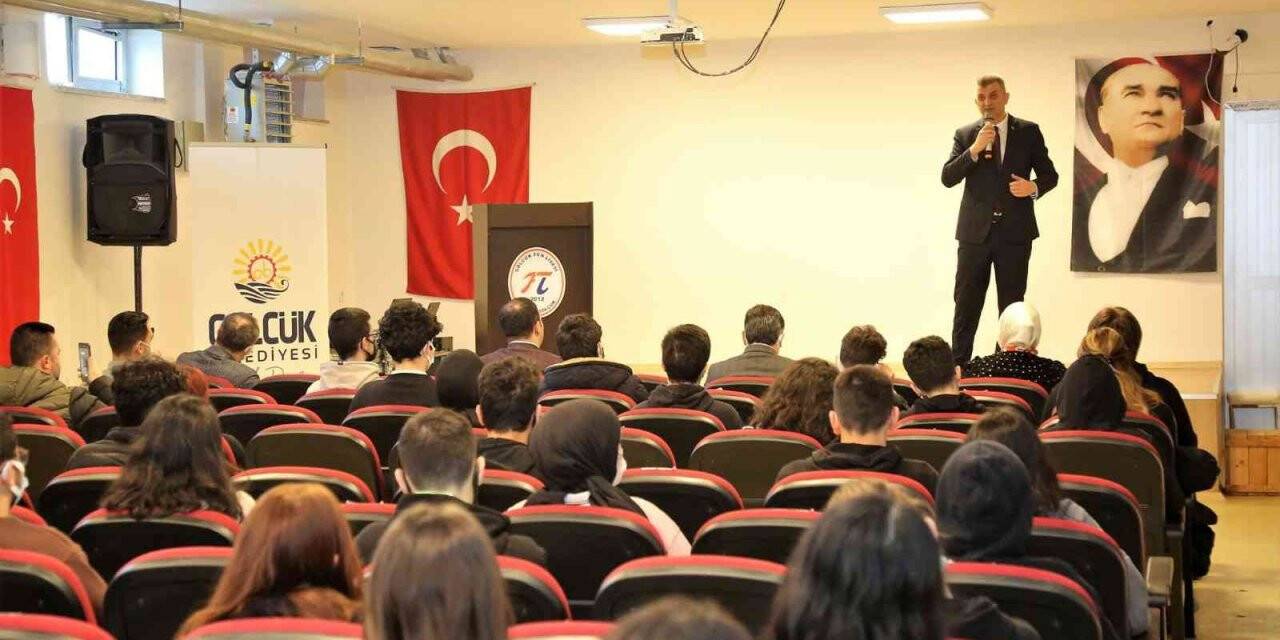 Başkan Sezer, lise öğrencileriyle buluştu