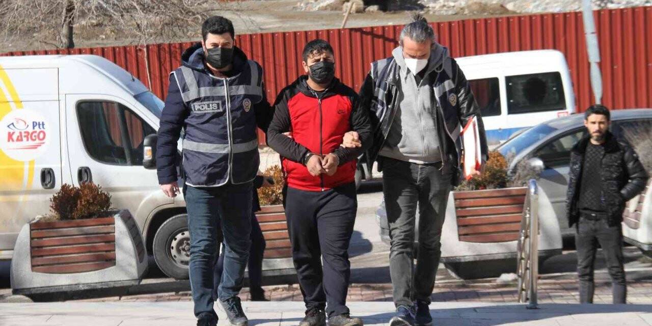 Elazığ’da rögar kapağı çalan şüpheli tutuklandı