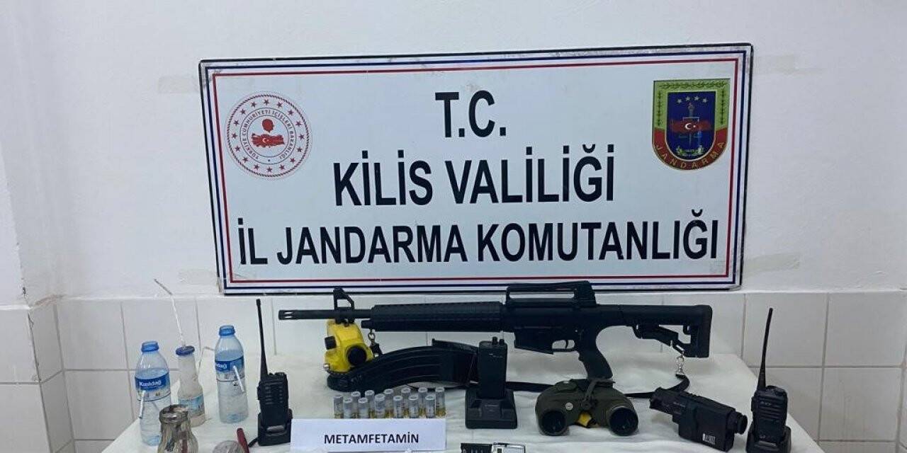 Jandarma uyuşturucu tacirlerine göz açtırmıyor