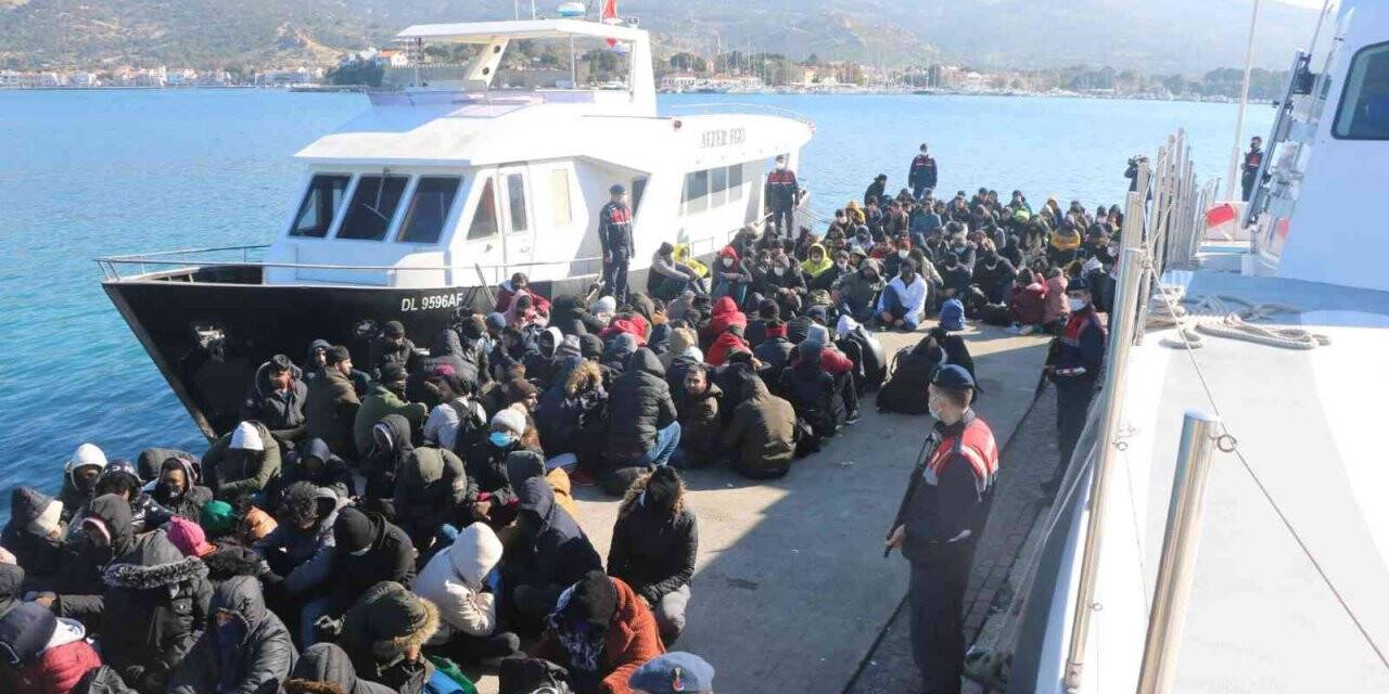 İzmir’de göçmen operasyonu: 226 göçmen ile 10 insan kaçakçısı yakalandı