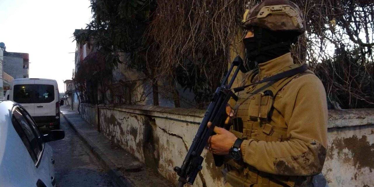15 Şubat öncesi 52 adrese PKK/KCK operasyonu