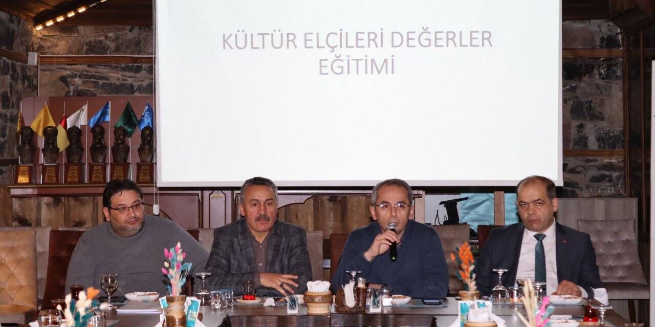 Lise Müdürleri İle Değerler Eğitimi Toplantısı