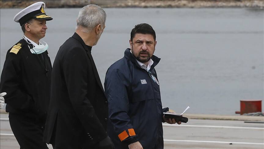 Yunan Bakan Yardımcısı’ndan Ege’de provokatif ziyaretler